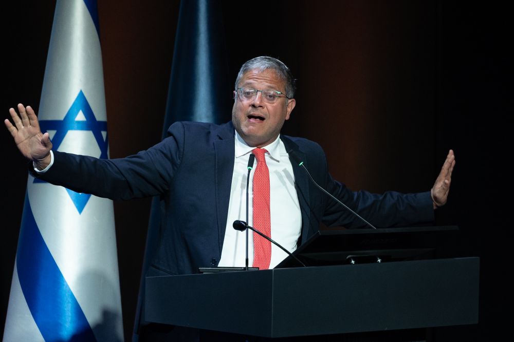 بن غفير: الحل الحقيقي الوحيد في غزة هو "تشجيع الهجرة"